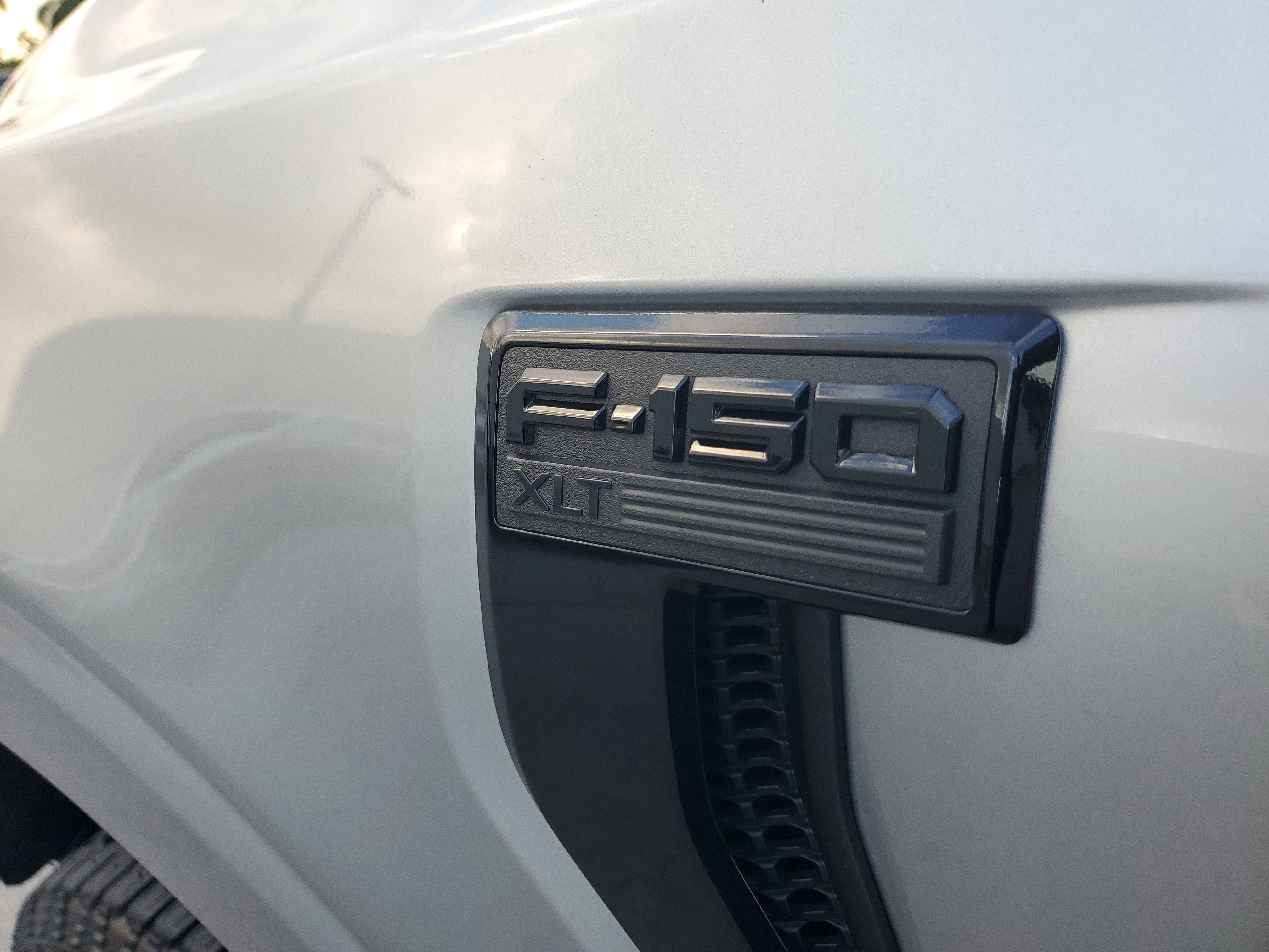 Used 2024 Ford F150 XLT w/ XLT Black Appearance Package image 24