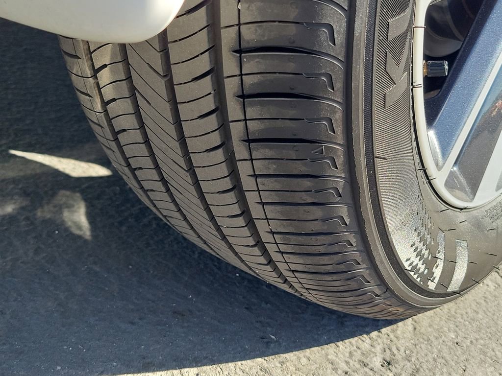 Certified 2025 Nissan Versa S w/ S Plus Package image 26