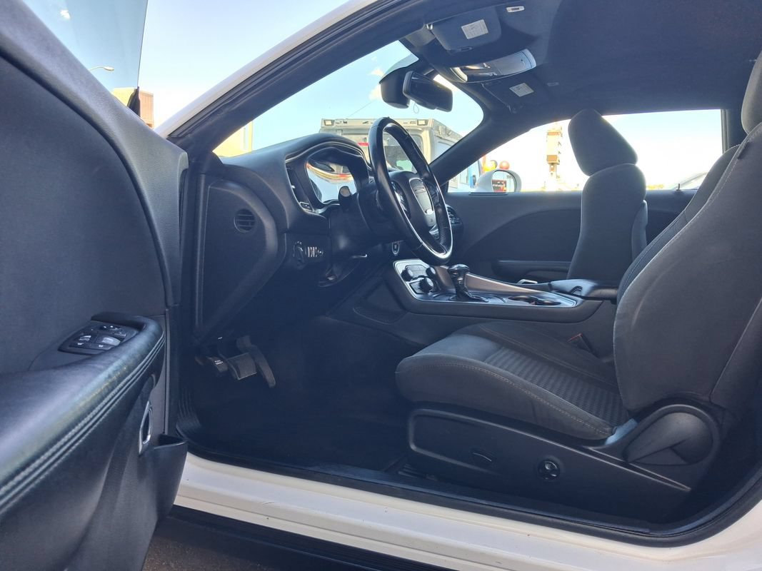 Used 2019 Dodge Challenger SXT RWD image 17