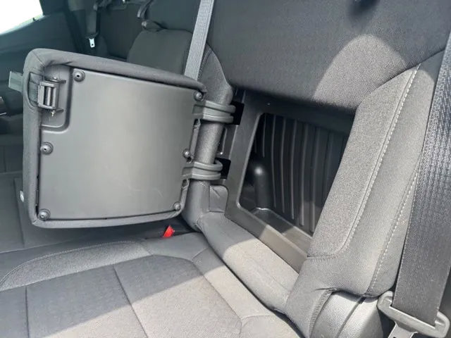 Used 2020 Chevrolet Silverado 1500 RST AWD/4WD image 19