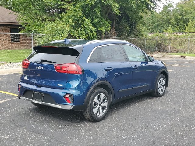 Used 2022 Kia Niro LX FWD image 4
