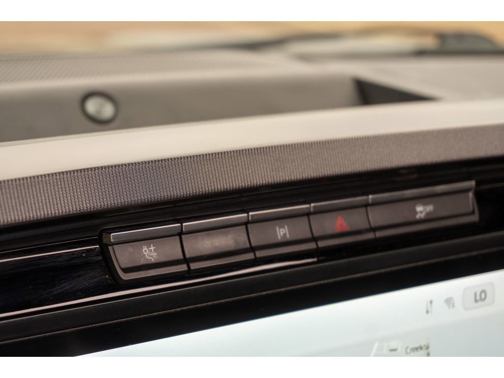 Used 2022 Ford F150 Platinum w/ Equipment Group 701A High image 31