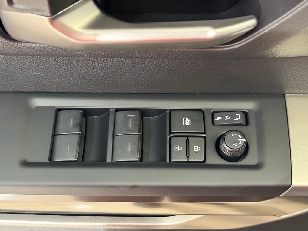 New 2026 Toyota Tundra SR5 AWD/4WD image 15