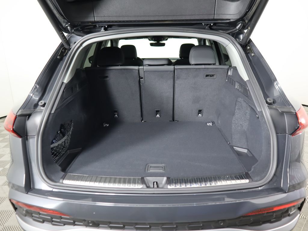 Used 2025 Audi Q5 Premium w/ Premium Plus AWD/4WD image 31