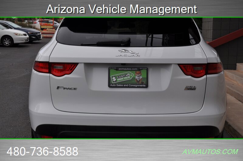 Used 2018 Jaguar F-PACE Premium AWD/4WD image 9