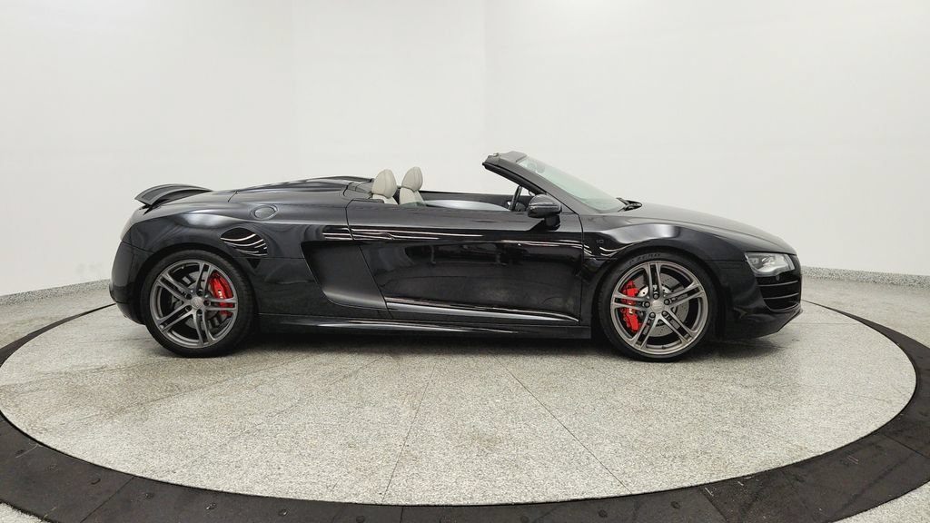 Used 2011 Audi R8 V10 w/ Enhanced Leather Pkg AWD/4WD image 6