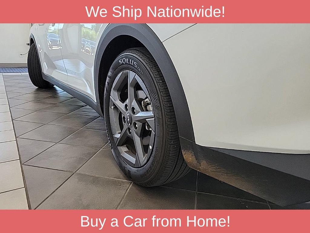 Used 2025 Kia K4 FWD image 17