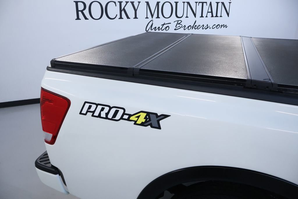 Used 2014 Nissan Titan PRO-4X w/ Pro-4x Luxury Package image 9