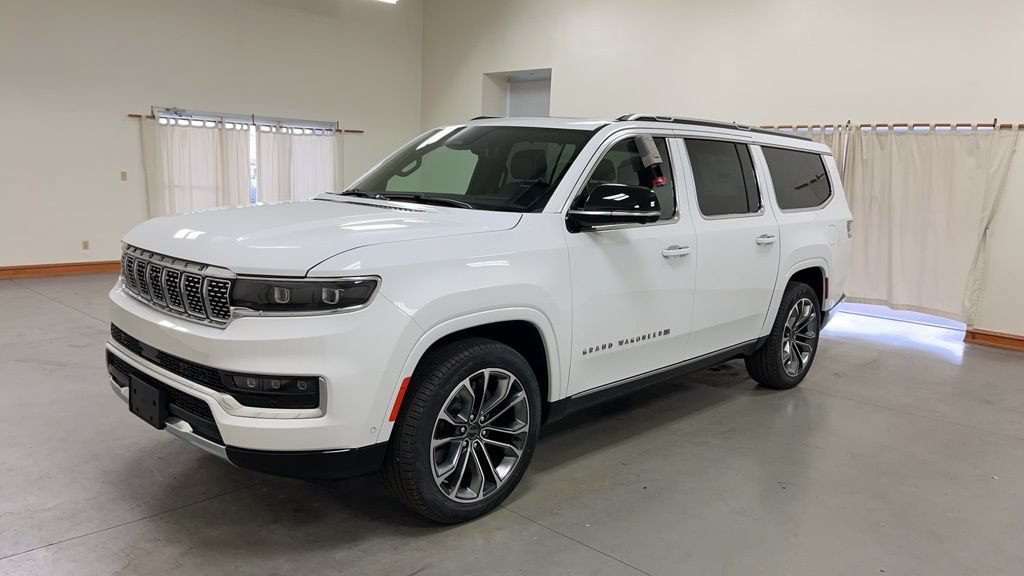 New 2024 Jeep Grand Wagoneer L Series III AWD/4WD image 4
