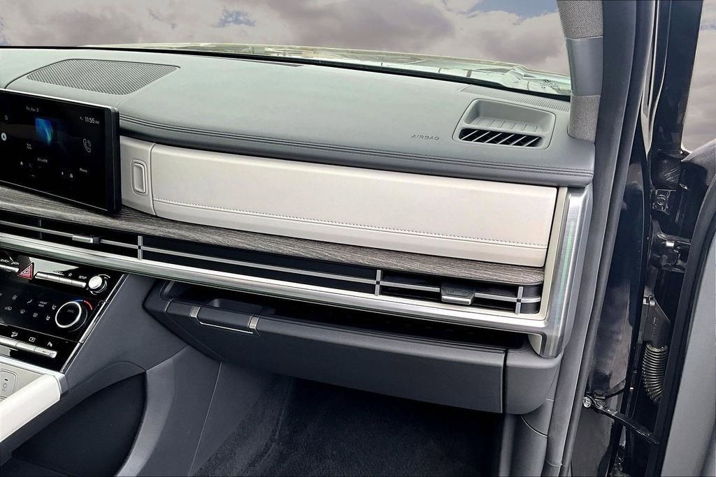 Used 2024 Hyundai Santa Fe Limited image 26