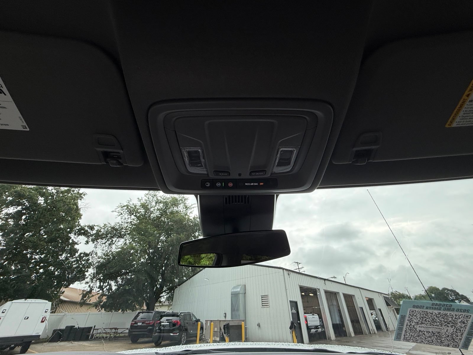 New 2026 GMC Sierra 1500 Elevation AWD/4WD image 32
