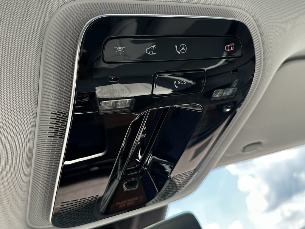 New 2027 Mercedes-Benz EQE 320+ SUV image 32