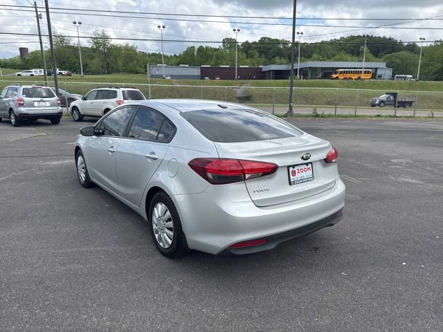 Used 2017 Kia Forte LX FWD image 6