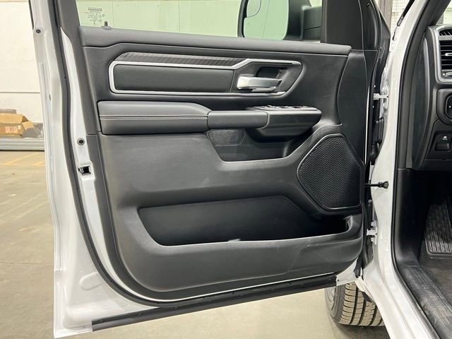 New 2026 RAM 1500 4x4 Crew Cab image 18