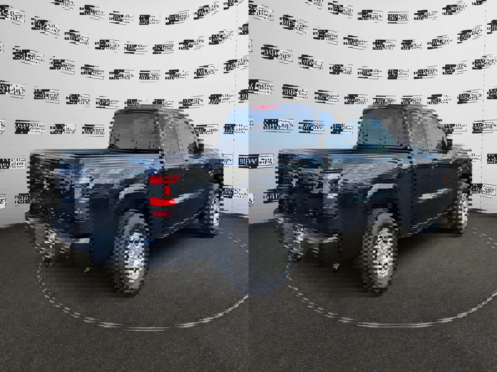 Used 2022 Nissan Frontier S w/ Technology Package image 6