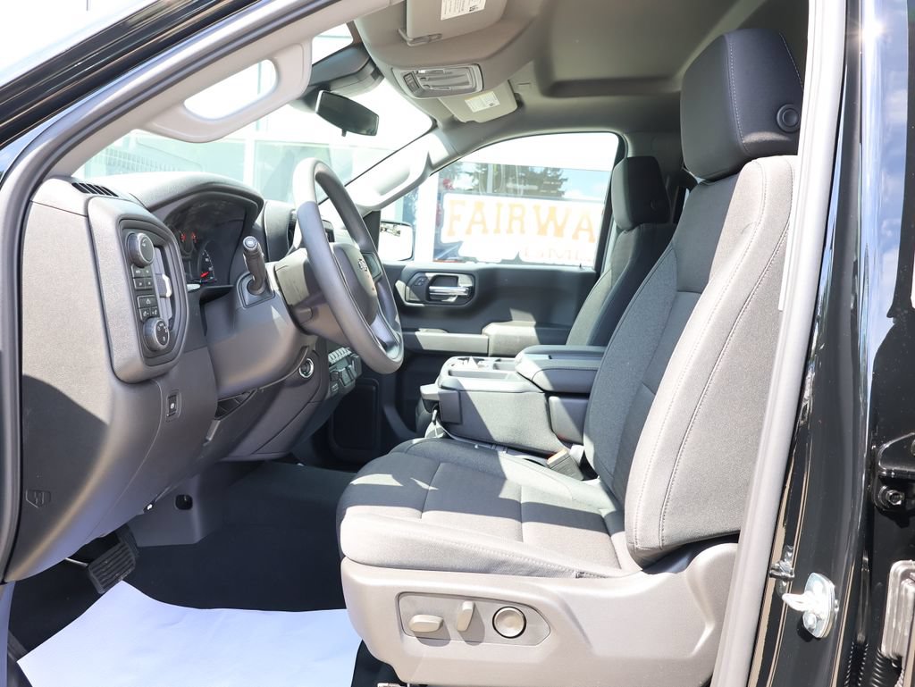 New 2026 Chevrolet Silverado 1500 Custom Trail Boss w/ Midnight Edition AWD/4WD image 13