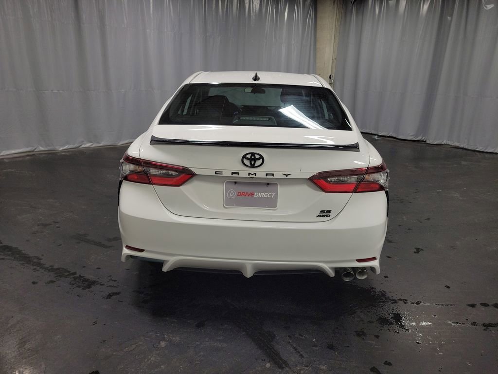 Used 2023 Toyota Camry SE image 7