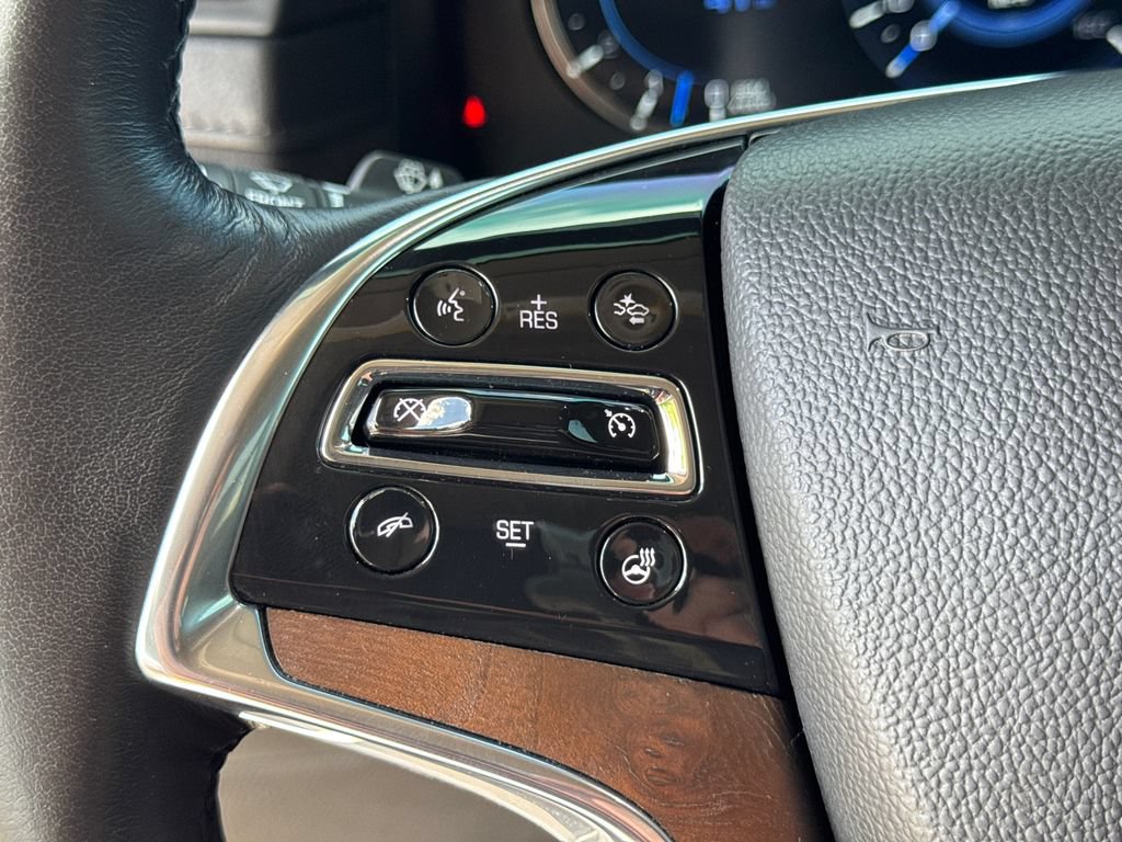 Used 2020 Cadillac Escalade ESV Luxury AWD/4WD image 28