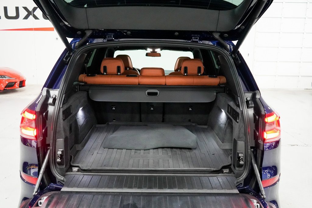 Used 2023 BMW X5 M50i w/ Executive Package image 29