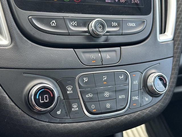 Used 2023 Chevrolet Malibu LT FWD image 24