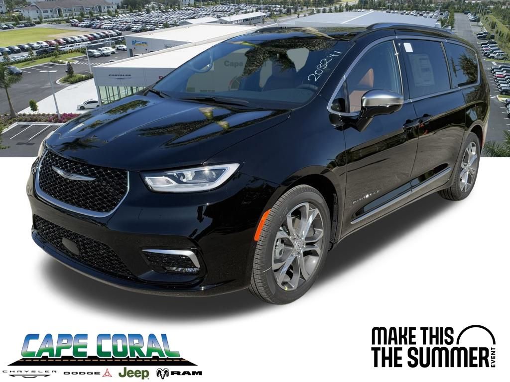 New 2026 Chrysler Pacifica Pinnacle