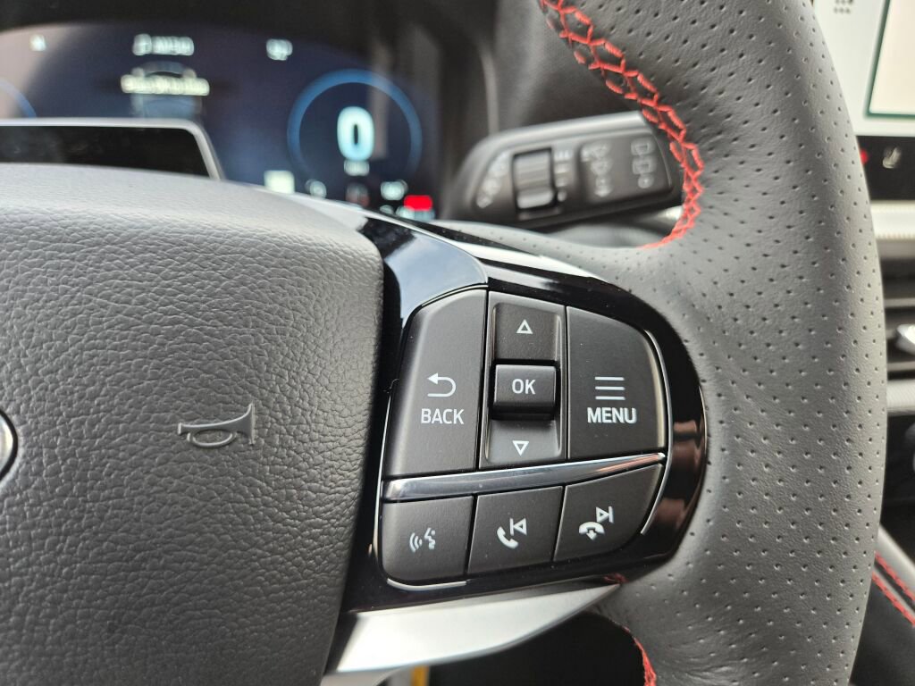 New 2026 Ford Explorer ST-Line AWD/4WD image 19