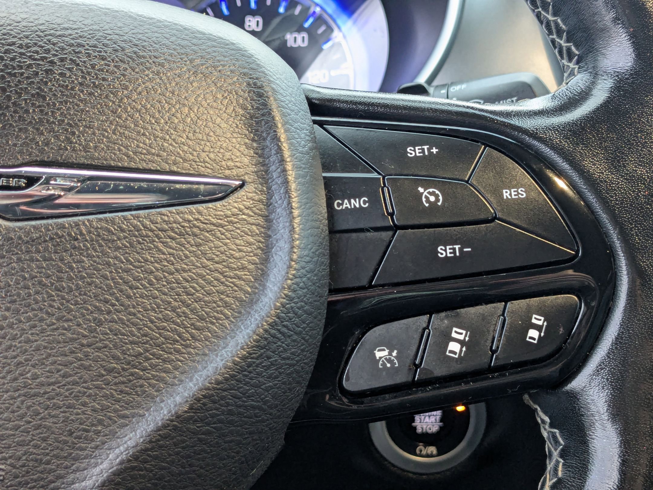 Used 2019 Chrysler Pacifica Touring-L Plus w/ Advanced Safetytec Group image 19