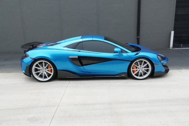 Used 2020 McLaren 600LT Spider RWD image 22
