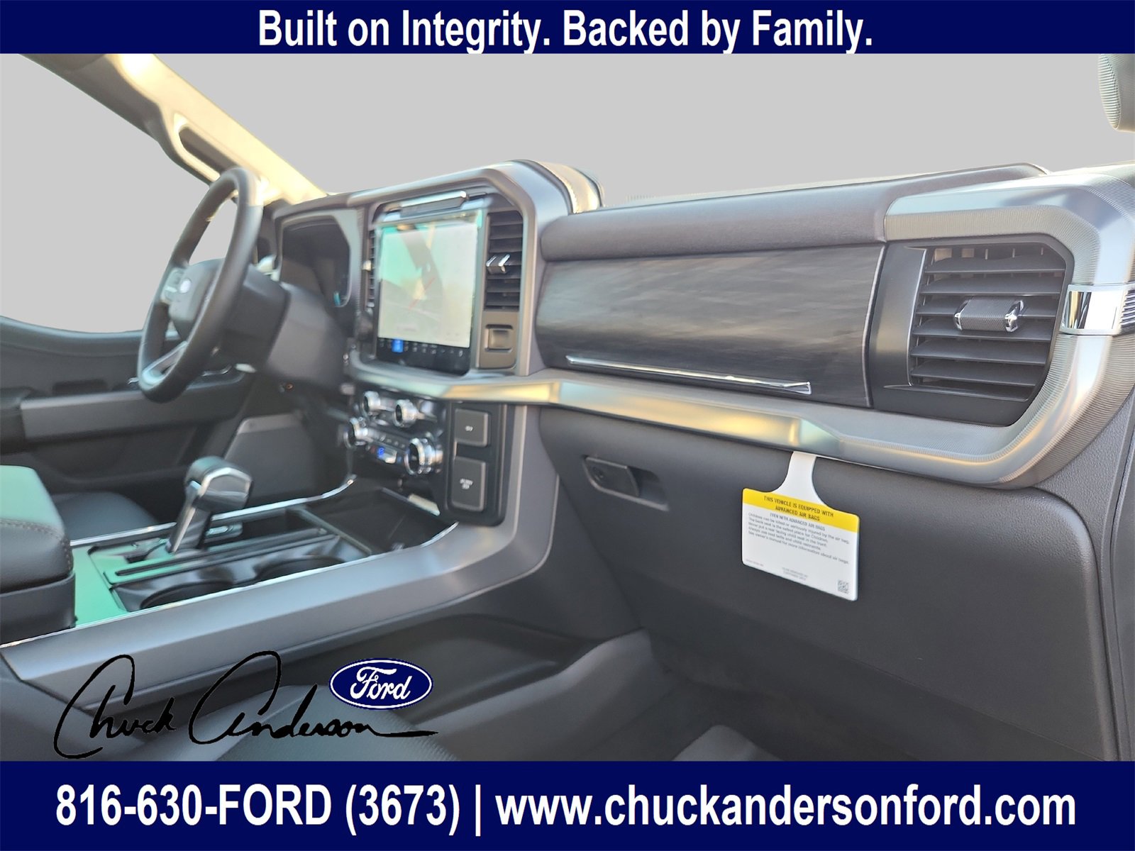 New 2025 Ford F150 Lariat w/ Equipment Group 502A High image 24