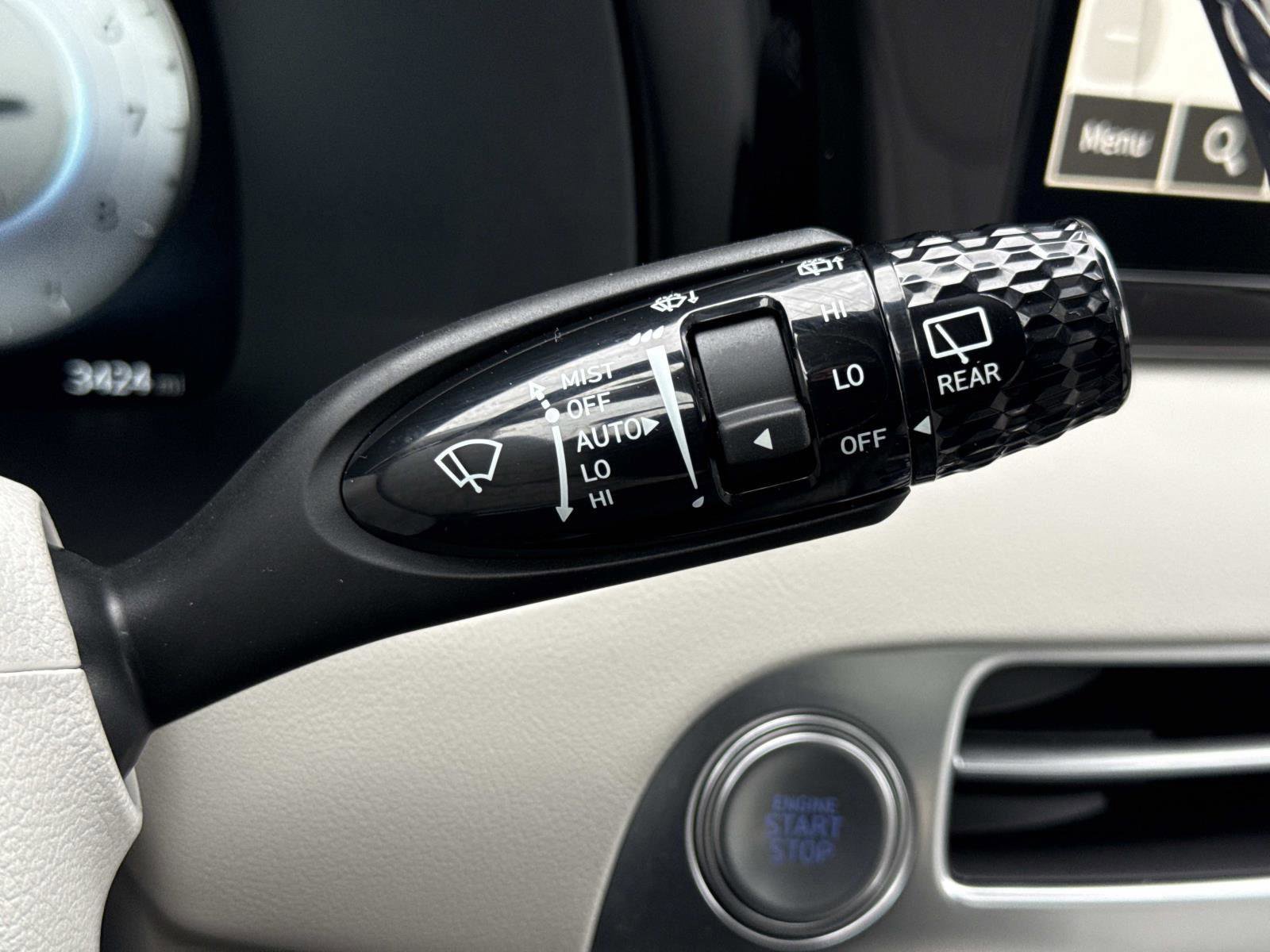 Used 2025 Hyundai Palisade Calligraphy image 12