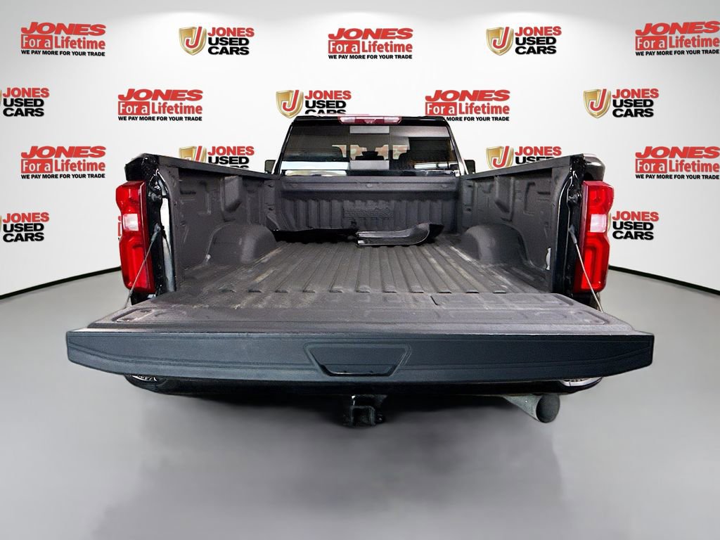 Used 2020 Chevrolet Silverado 3500 High Country w/ Technology Package AWD/4WD image 17