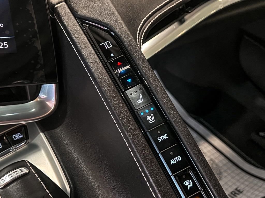 Used 2020 Chevrolet Corvette Stingray Preferred Cpe w/ 2LT Preferred Equipment Group image 71