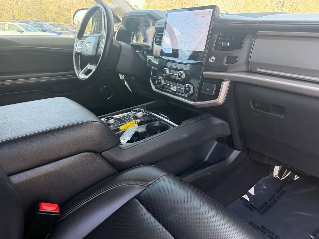 Used 2024 Ford Expedition Max XLT AWD/4WD image 11