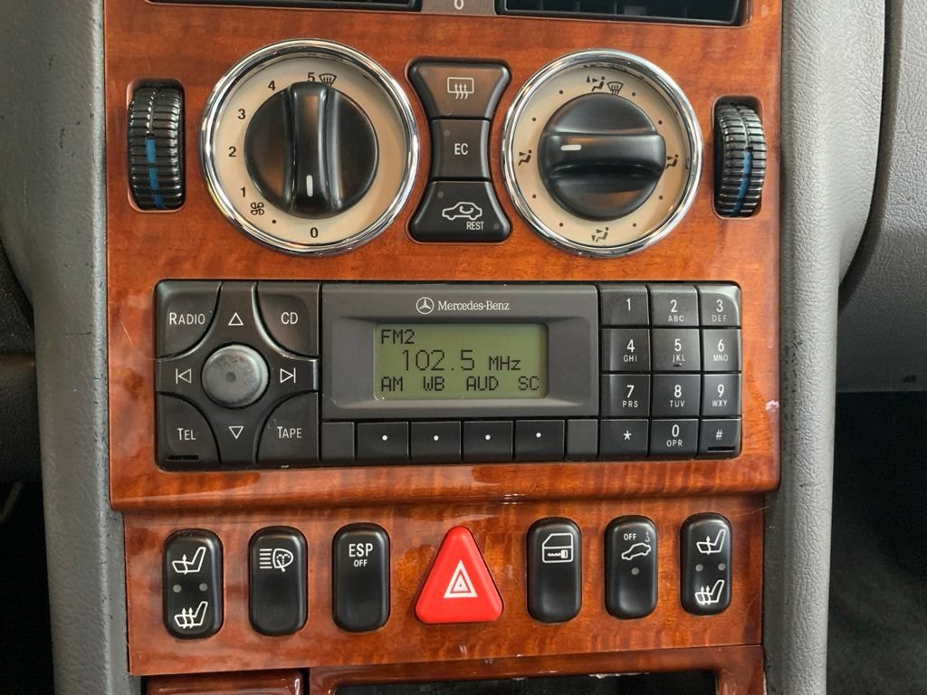 Used 2002 Mercedes-Benz SLK 320 image 17