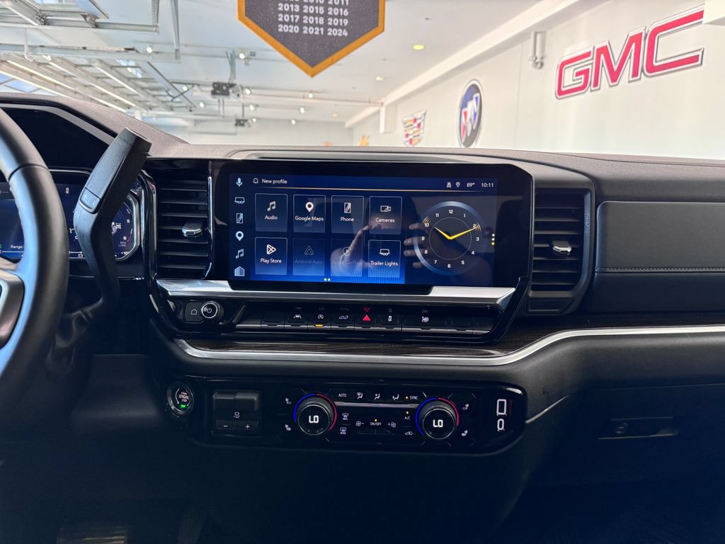 Used 2026 Chevrolet Silverado 1500 LT AWD/4WD image 19