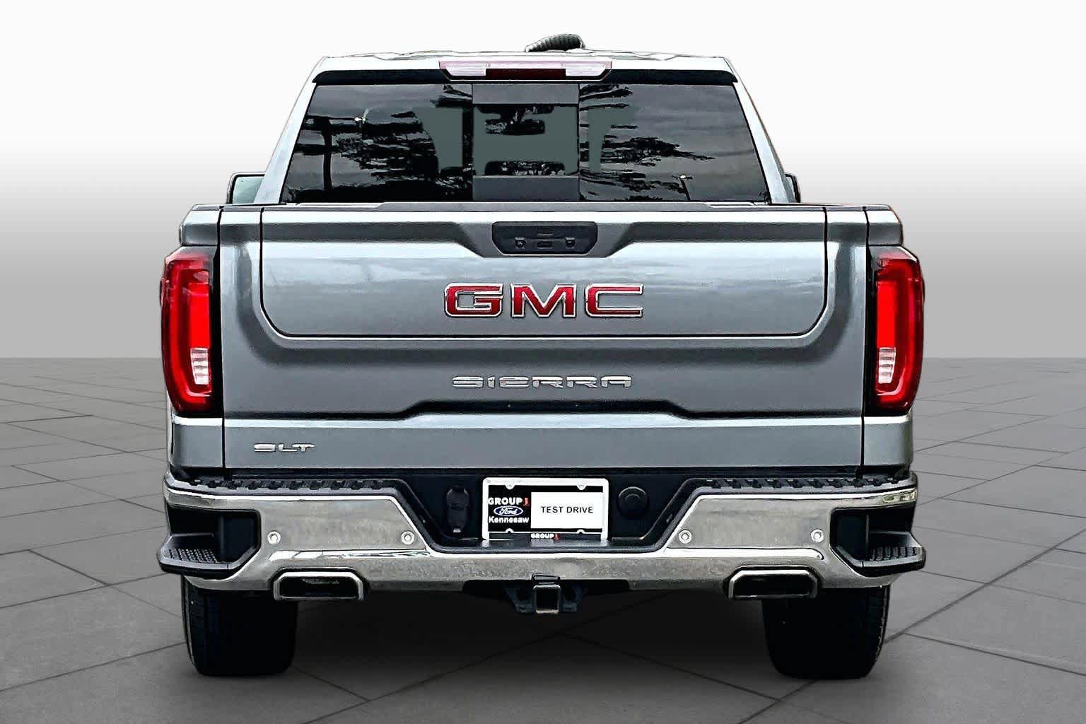 Used 2019 GMC Sierra 1500 SLT w/ SLT Premium Plus Package AWD/4WD image 5