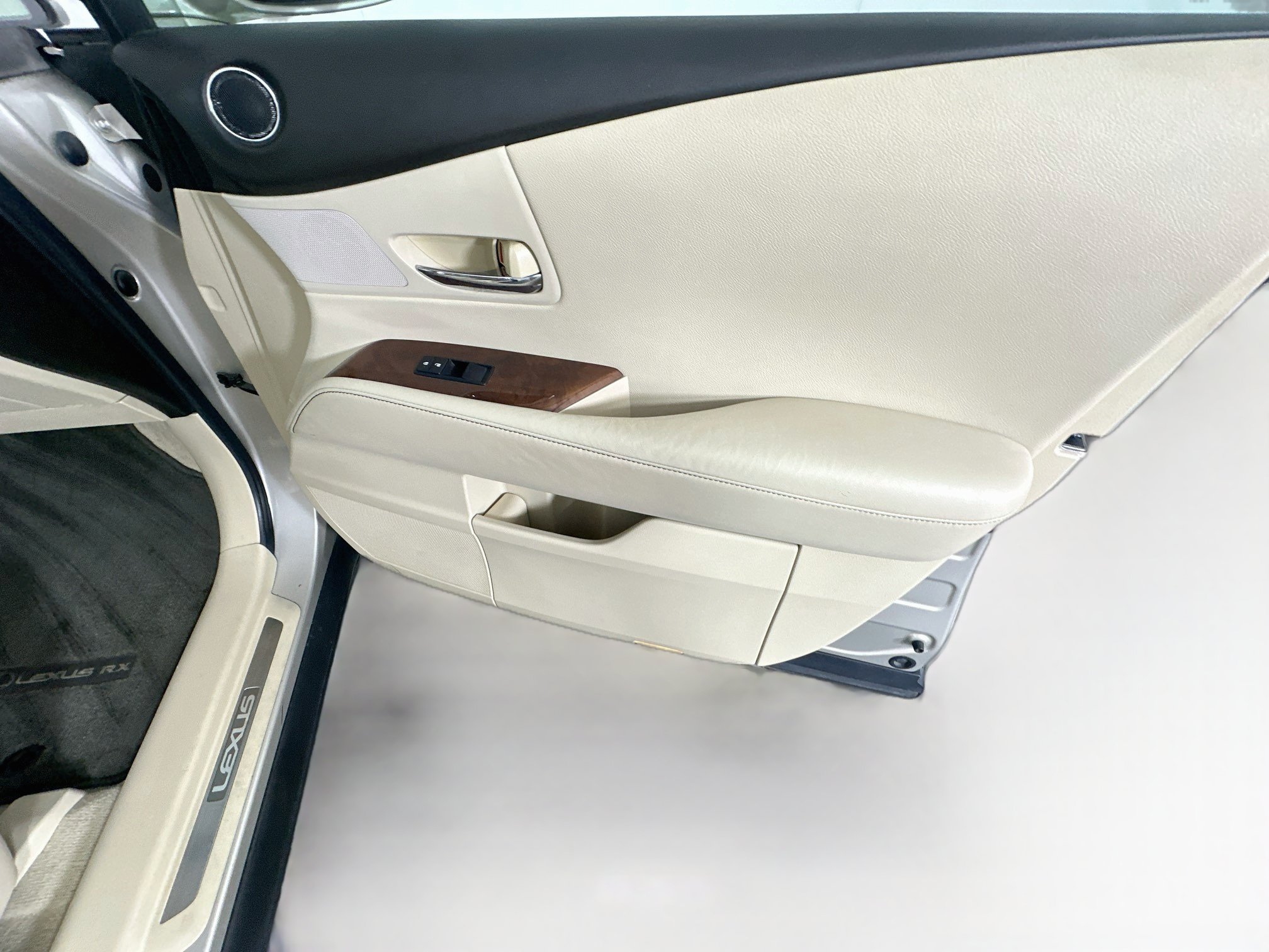 Used 2013 Lexus RX 350 FWD w/ Premium Pkg image 31