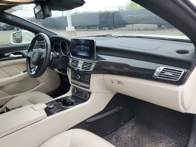 Used 2015 Mercedes-Benz CLS 550 4MATIC image 28