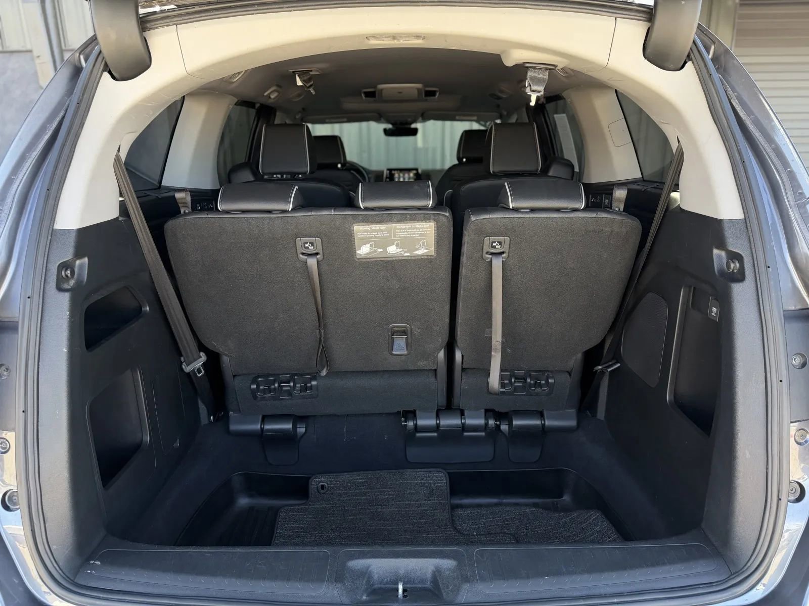 Used 2024 Honda Odyssey Elite image 51