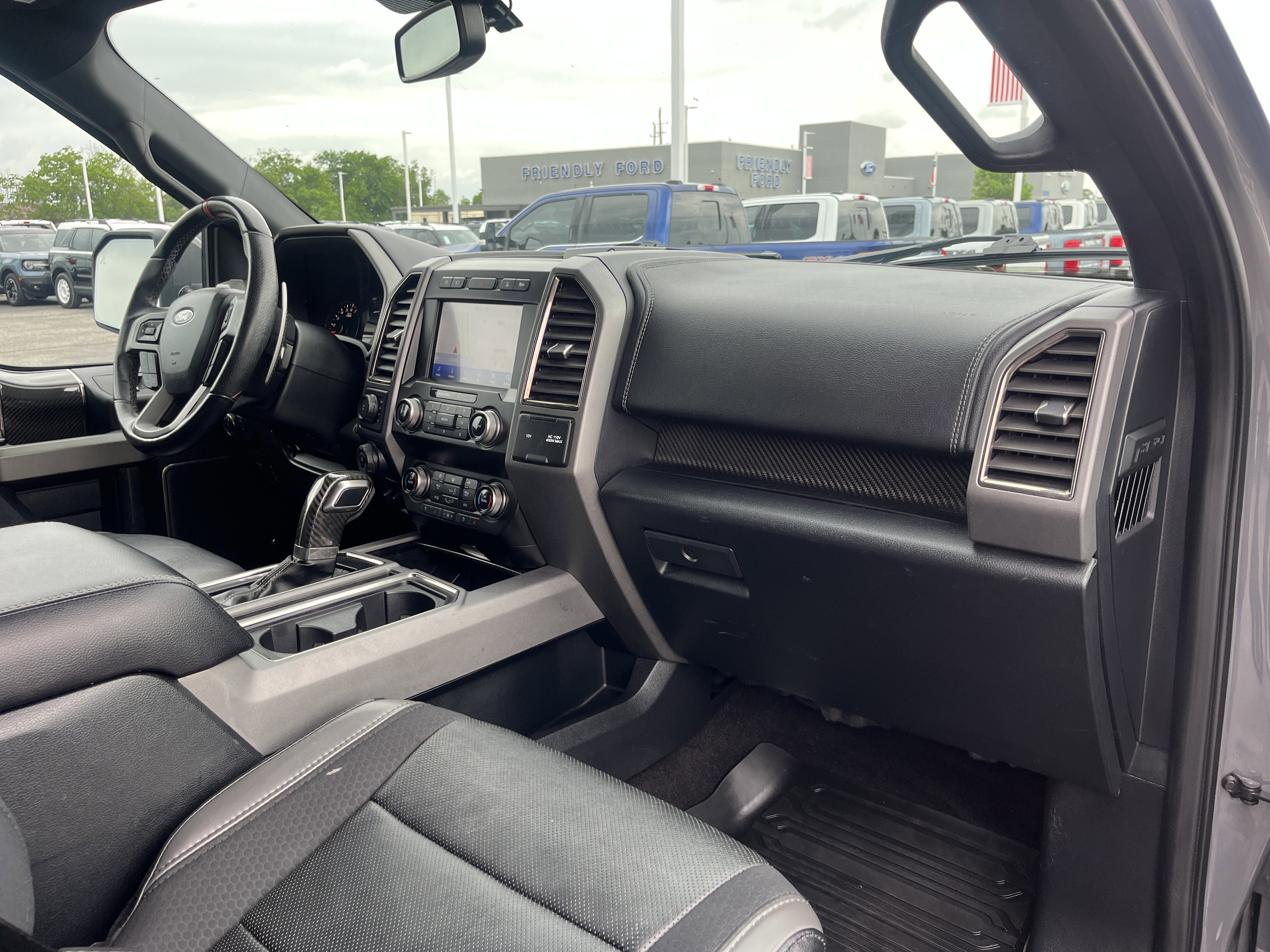 Used 2020 Ford F150 Raptor w/ Equipment Group 802A Luxury AWD/4WD image 16