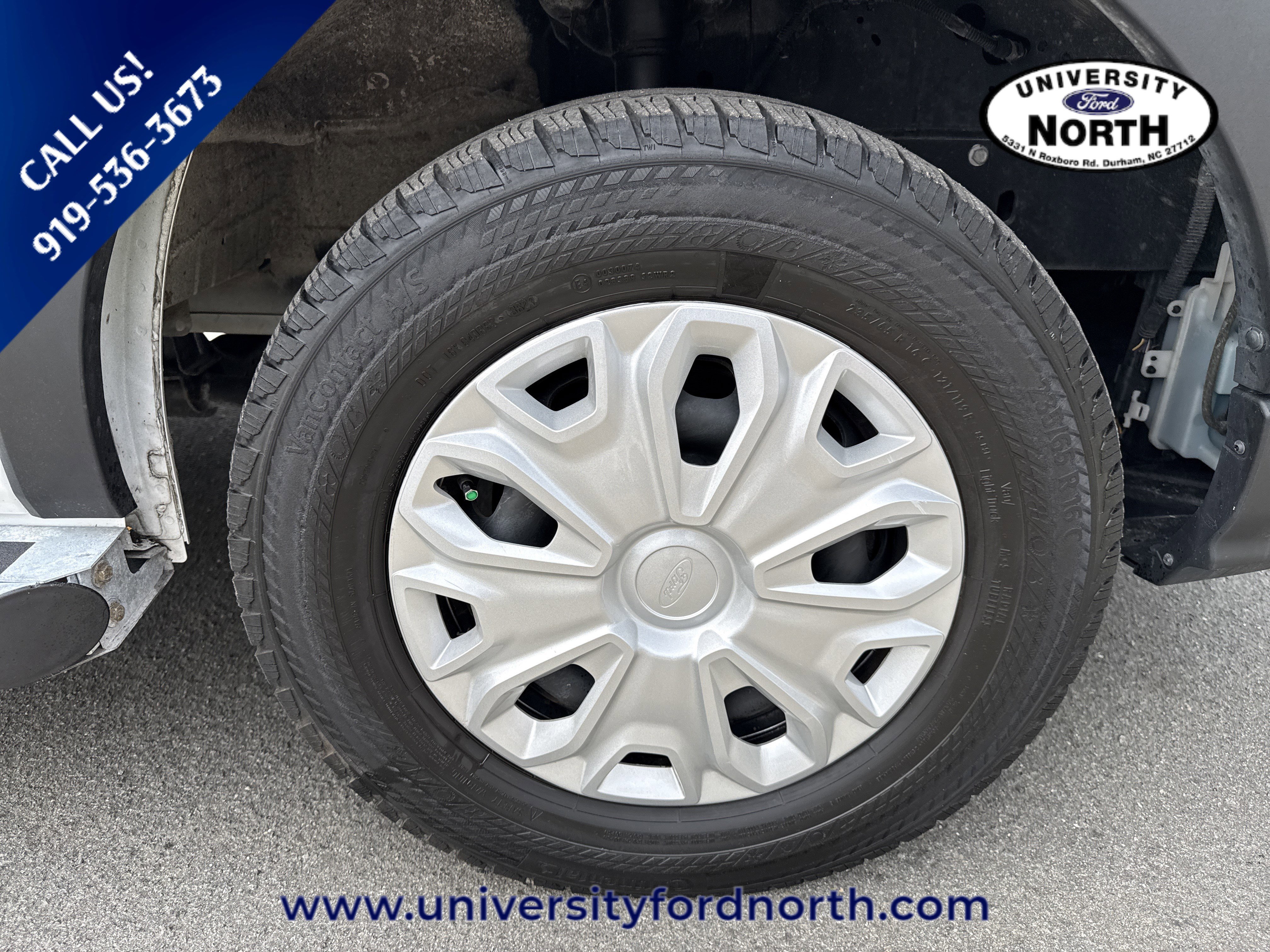 Used 2024 Ford Transit 250 Low Roof w/ Exterior Upgrade Package RWD image 9
