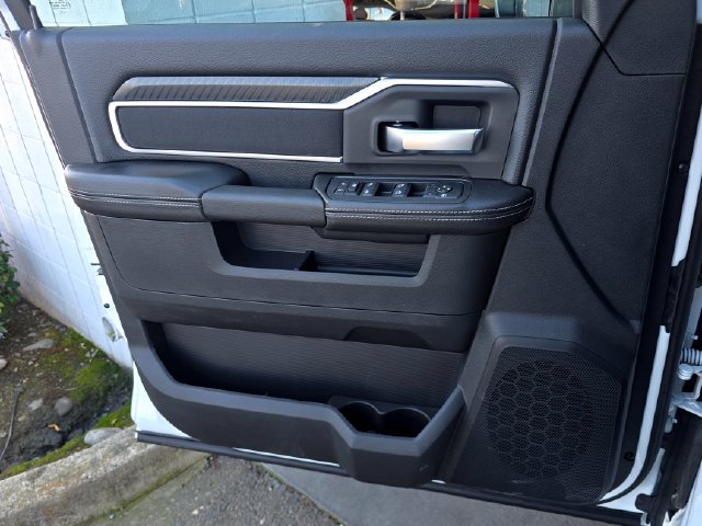 New 2026 RAM 3500 Big Horn AWD/4WD image 22