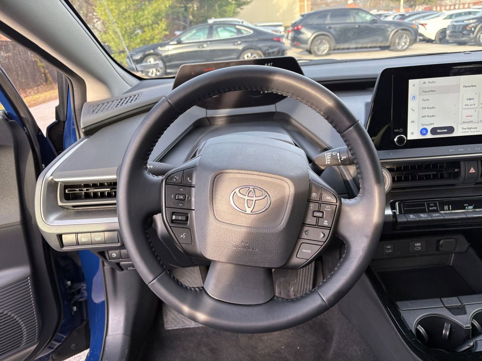 Used 2025 Toyota Prius LE image 25