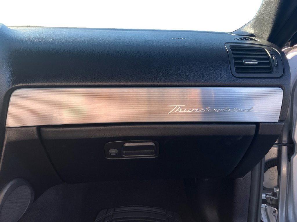 Used 2004 Ford Thunderbird RWD image 23