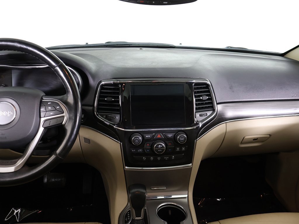 Used 2021 Jeep Grand Cherokee Limited image 36