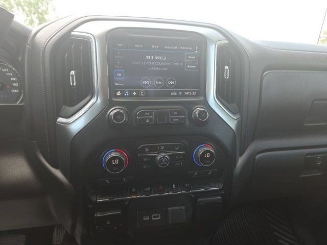 Used 2021 Chevrolet Silverado 1500 LT w/ Fleet Comfort Package AWD/4WD image 17