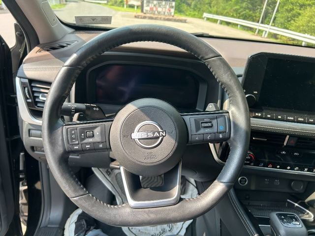 Used 2023 Nissan Rogue Platinum w/ Platinum Premium Package AWD/4WD image 4