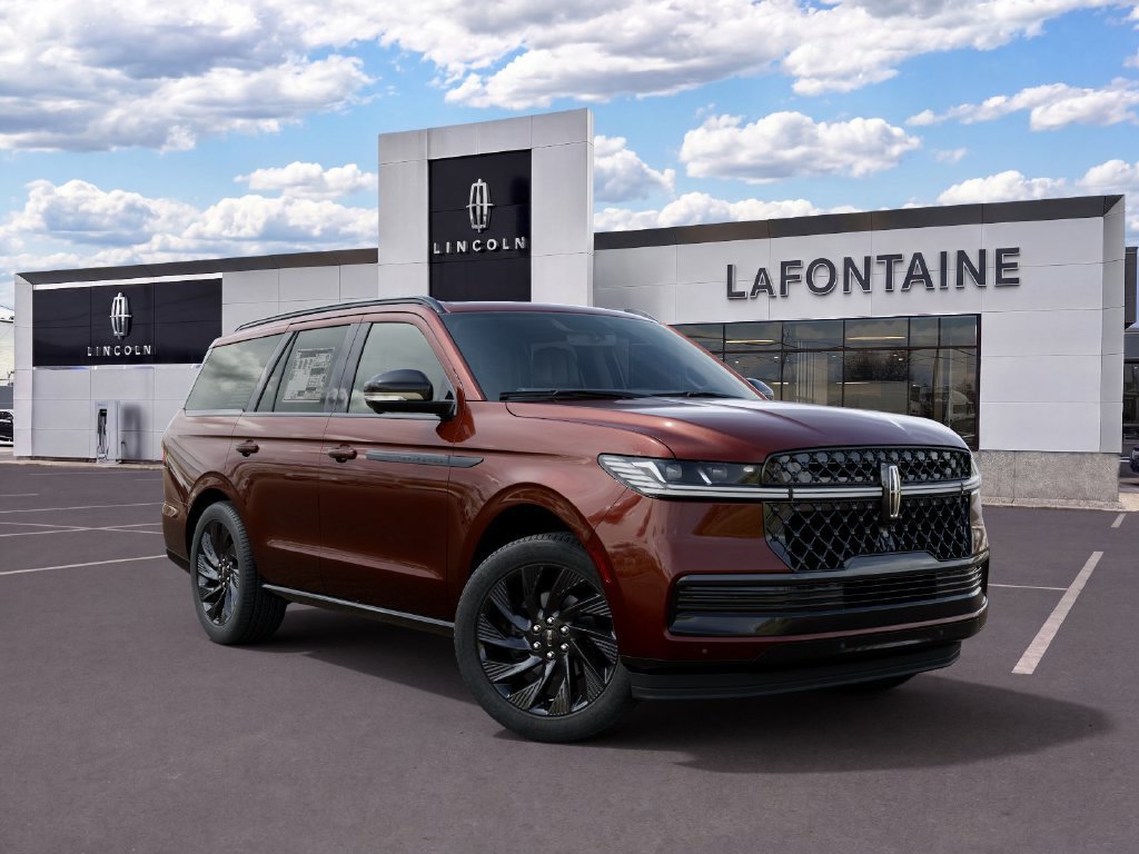 New 2027 Lincoln Navigator Reserve w/ Jet Appearance Package AWD/4WD image 4