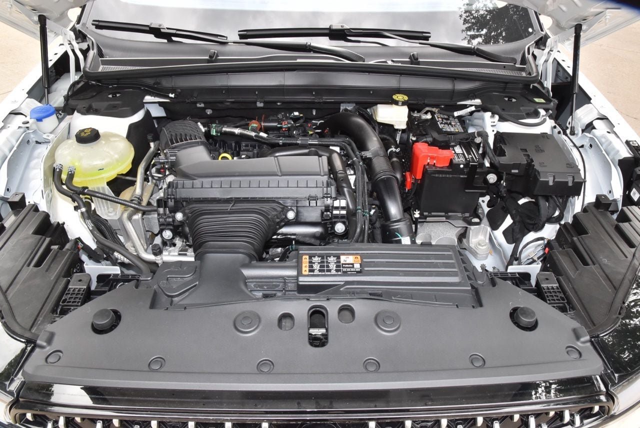 New 2026 Lincoln Nautilus Premier AWD/4WD image 40