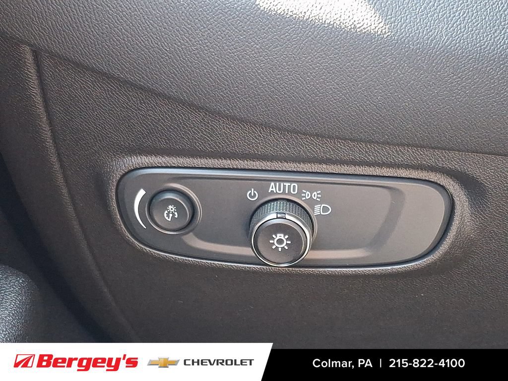 Certified 2024 Chevrolet Equinox LS FWD image 25